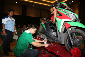 Castrol8